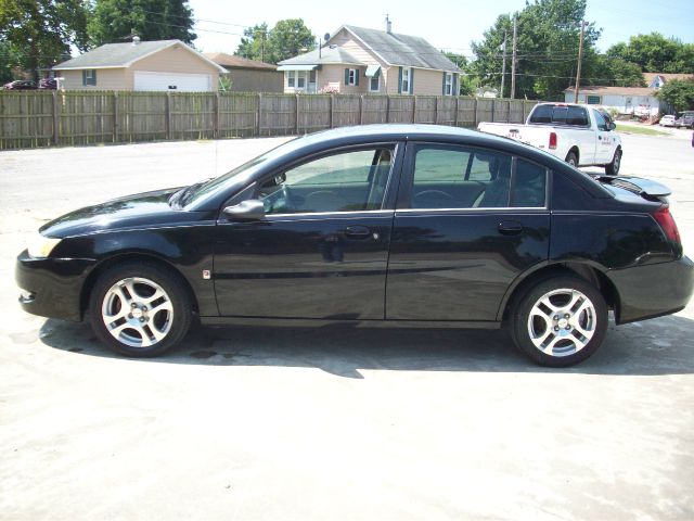 Saturn Ion 2004 photo 4