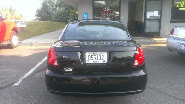 Saturn Ion 2004 photo 1
