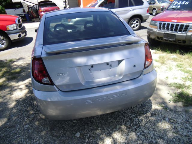 Saturn Ion 2004 photo 4