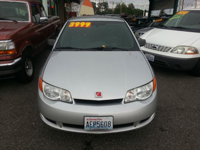 Saturn Ion 2004 photo 1