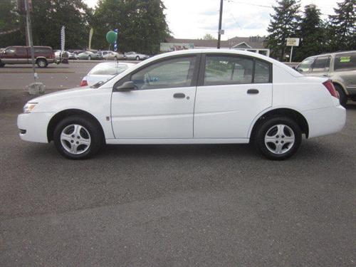 Saturn Ion 2004 photo 2