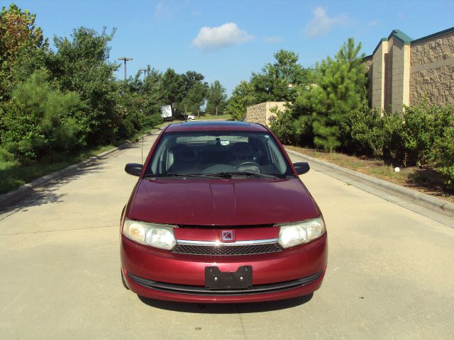 Saturn Ion 2004 photo 3