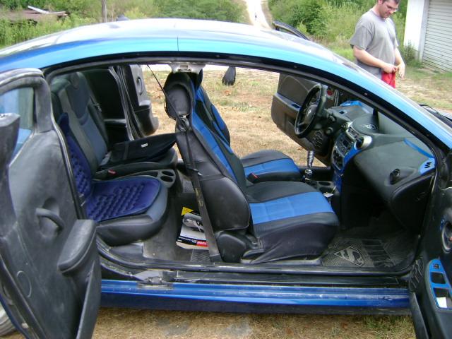 Saturn Ion 2004 photo 5