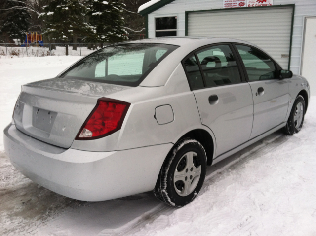 Saturn Ion 2005 photo 1