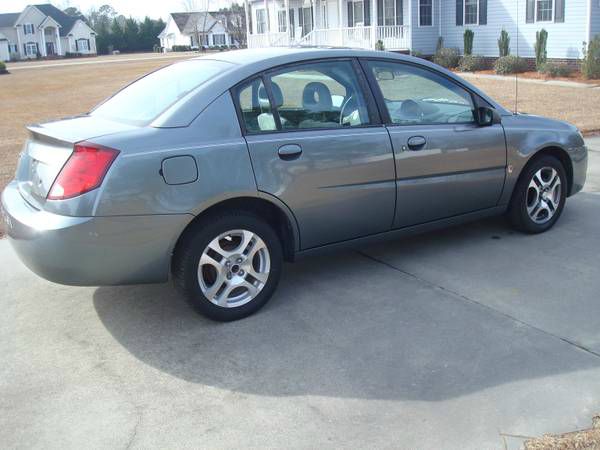 Saturn Ion 2005 photo 3