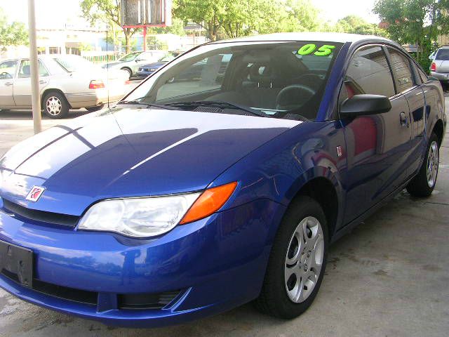 Saturn Ion 2005 photo 1