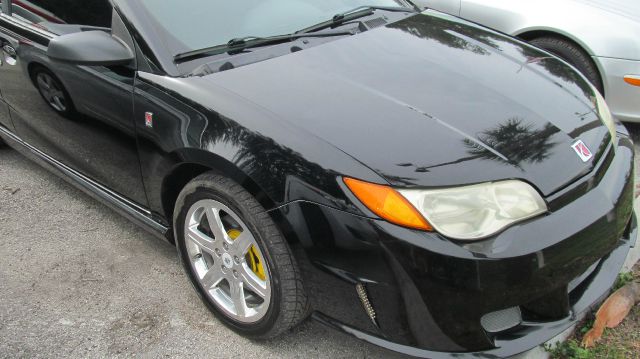 Saturn Ion 2005 photo 2