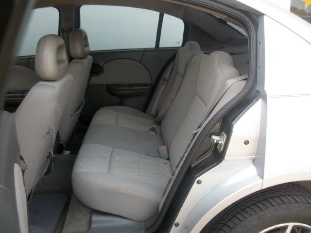 Saturn Ion 2005 photo 4
