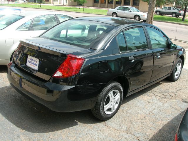 Saturn Ion 2005 photo 1