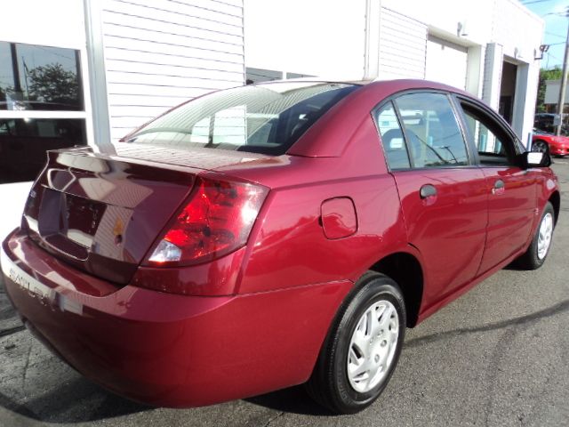 Saturn Ion 2005 photo 16