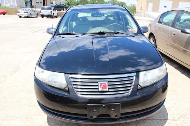 Saturn Ion 2005 photo 1