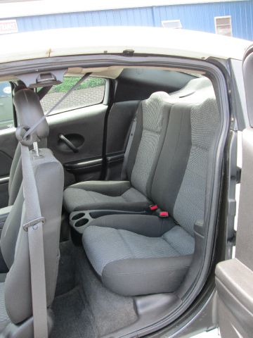 Saturn Ion 2005 photo 3