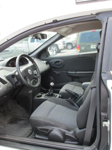 Saturn Ion 2005 photo 4