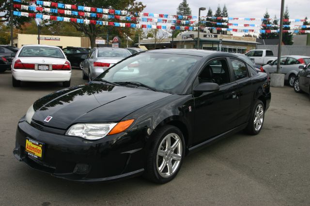 Saturn Ion 2005 photo 1
