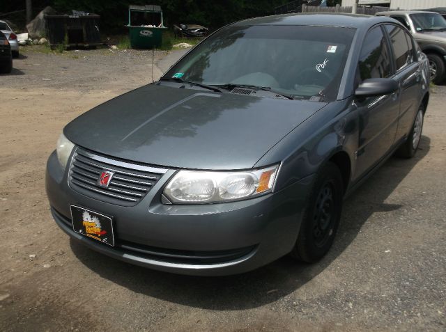 Saturn Ion 2005 photo 3