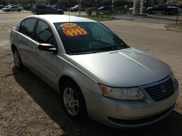 Saturn Ion 2005 photo 3