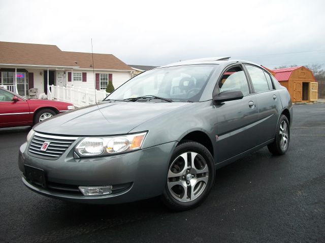 Saturn Ion 2005 photo 1