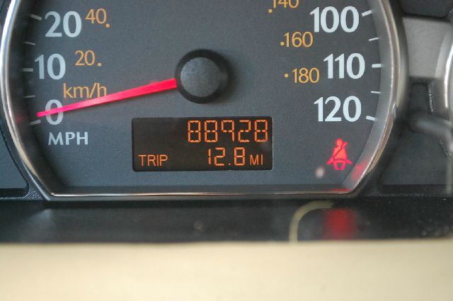 Saturn Ion 2005 photo 3