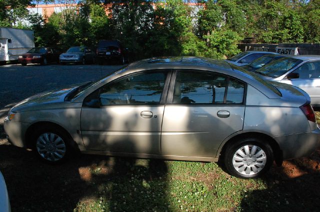 Saturn Ion 2005 photo 8