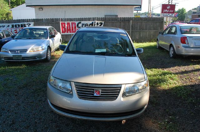 Saturn Ion 2005 photo 9