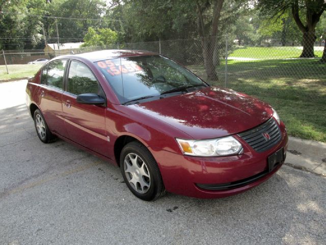 Saturn Ion 2005 photo 3