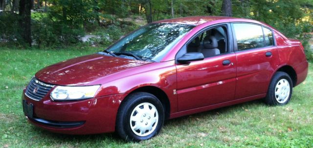 Saturn Ion 2005 photo 1