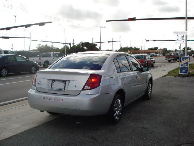 Saturn Ion 2006 photo 2