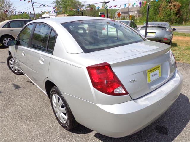 Saturn Ion 2006 photo 2