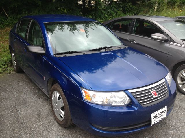 Saturn Ion V6 4WD Limited Sedan