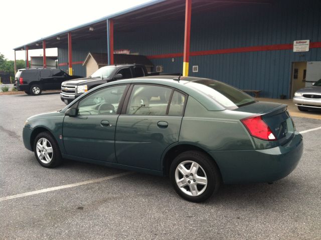 Saturn Ion V6 4WD Limited Sedan