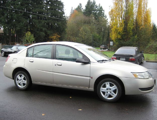 Saturn Ion 2006 photo 3