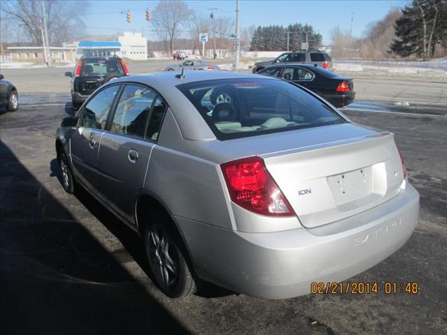 Saturn Ion 2006 photo 1