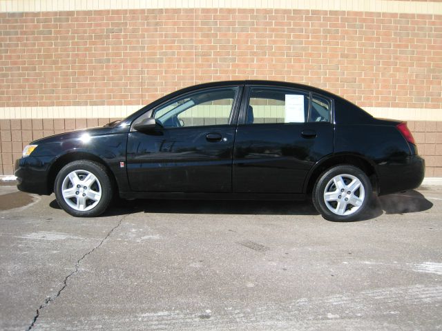 Saturn Ion 2006 photo 2