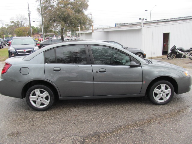 Saturn Ion 2006 photo 1