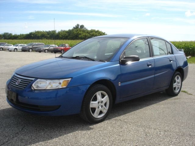 Saturn Ion 2006 photo 2