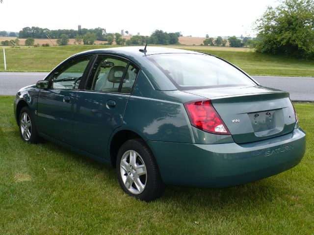 Saturn Ion 2006 photo 2