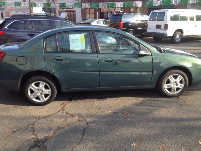 Saturn Ion 2006 photo 1