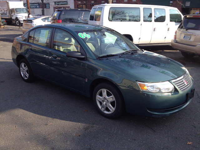 Saturn Ion 2006 photo 2