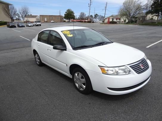 Saturn Ion 2007 photo 2