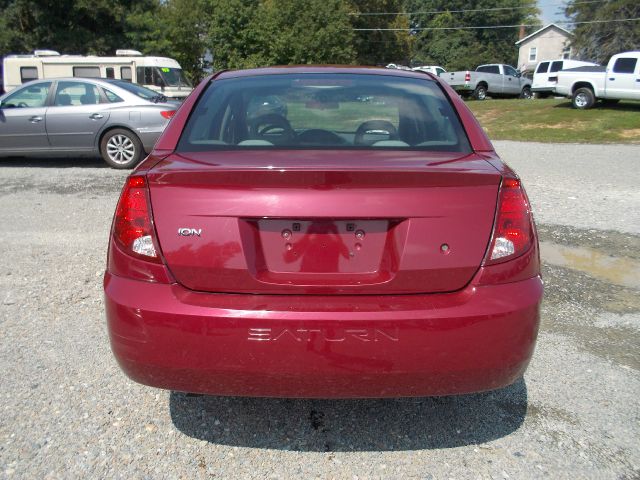 Saturn Ion SLE Ext. Cab 4dr 4x4 Sedan