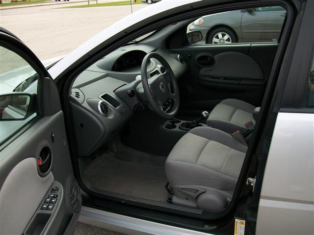 Saturn Ion 2007 photo 5
