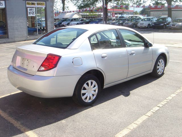 Saturn Ion 2007 photo 2