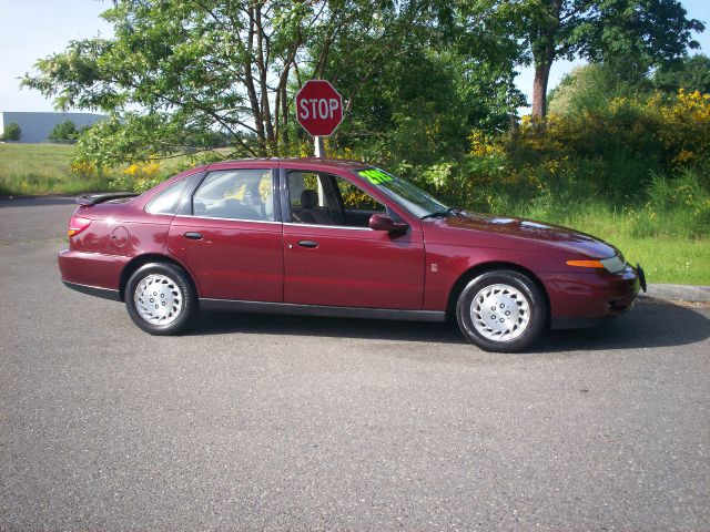 Saturn L-Series 2002 photo 3