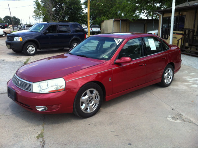 Saturn L-Series Sedan 2003 photo 7