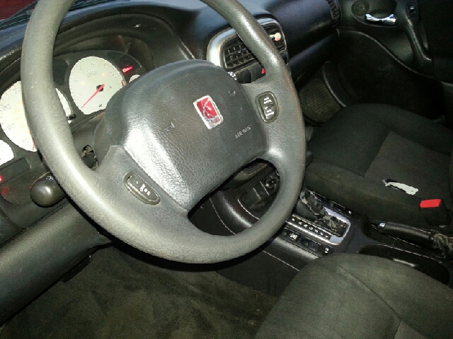 Saturn L-Series Sedan 2003 photo 1