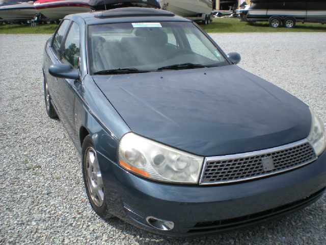 Saturn L300 2004 photo 1