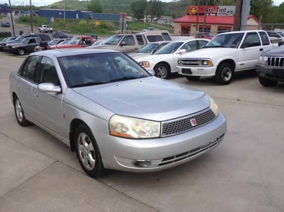 Saturn L300 2004 photo 1