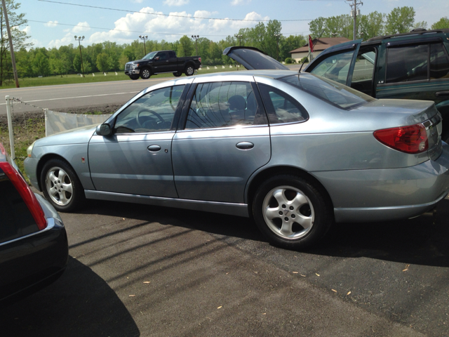 Saturn L300 2004 photo 10