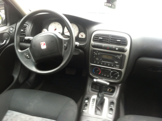 Saturn L300 Base Sedan