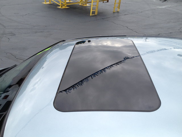 Saturn L300 Sedan 2005 photo 3